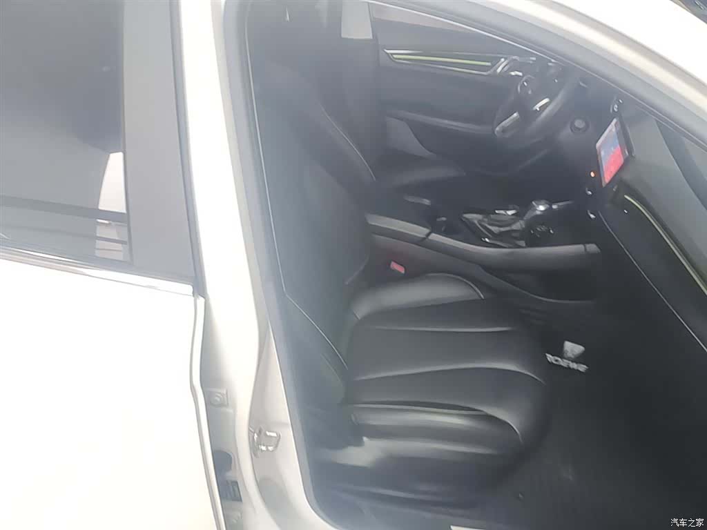 Roewe i5, 2021 25