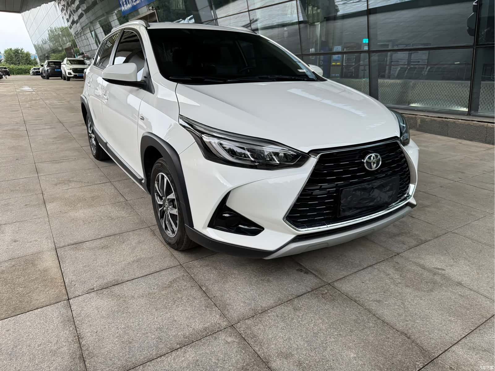 Toyota YARiS L, 2022 3