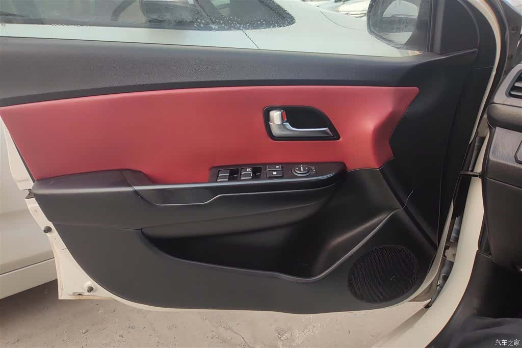 Kia K2, 2016 7