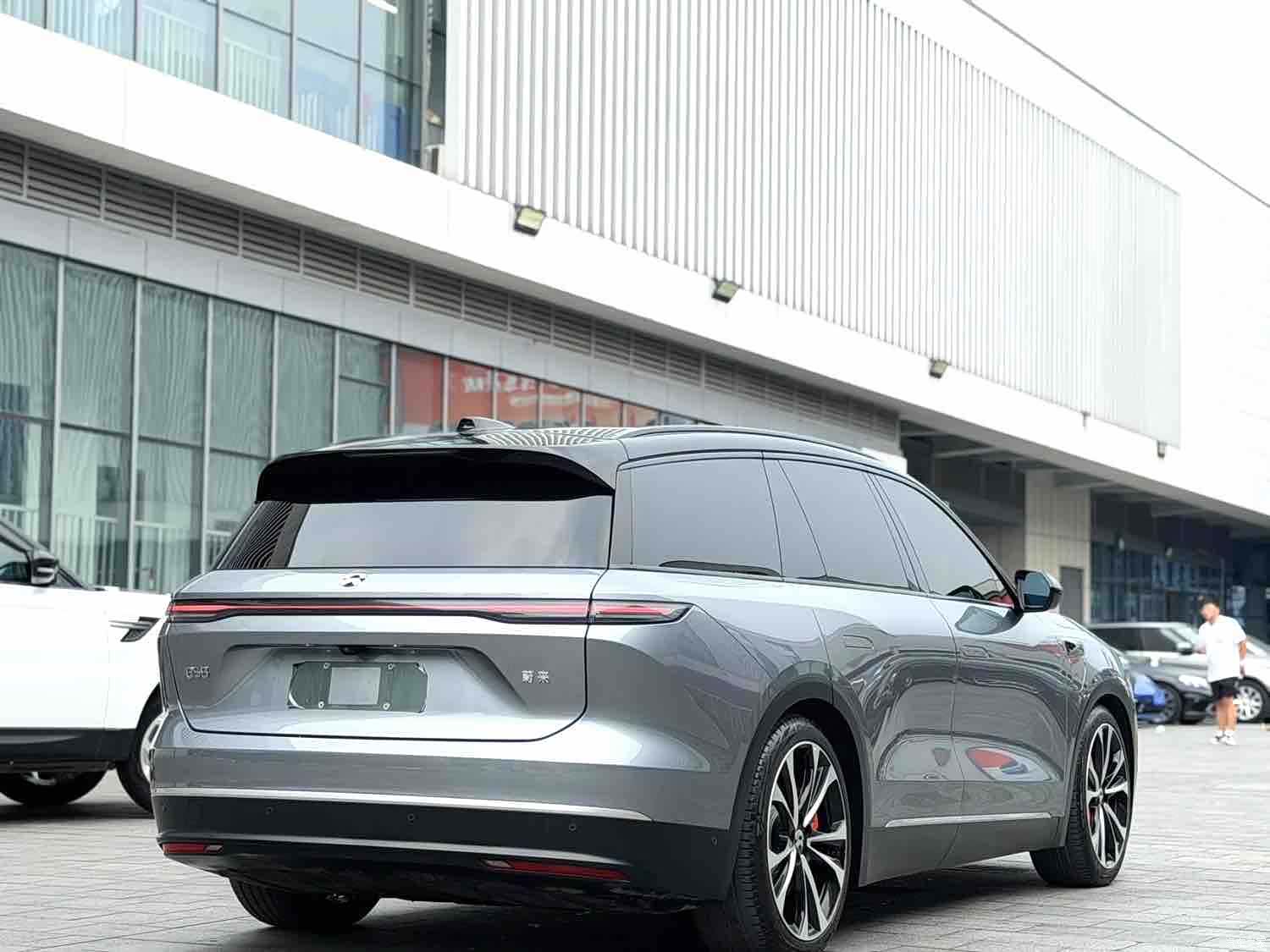 NIO ES8, 2024 4