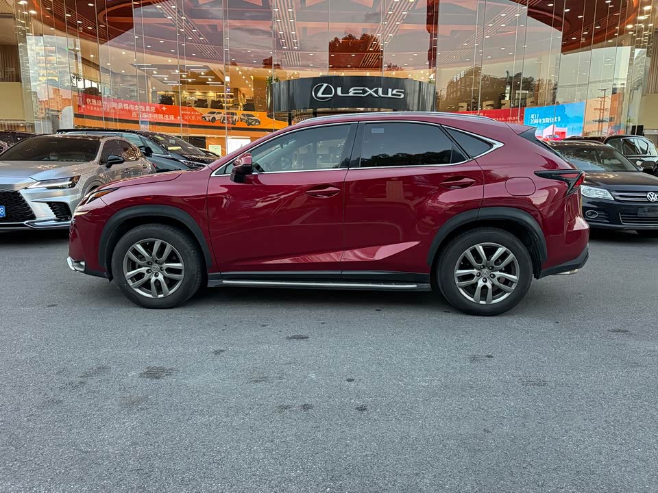 Lexus NX