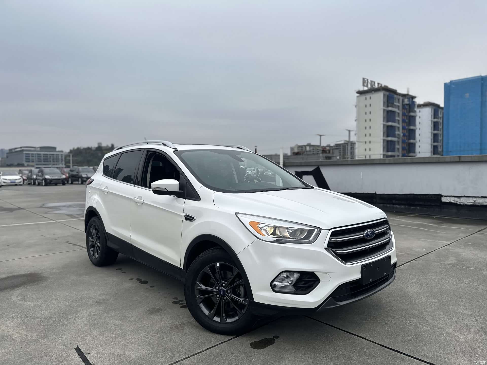 Ford Kuga, 2021 10