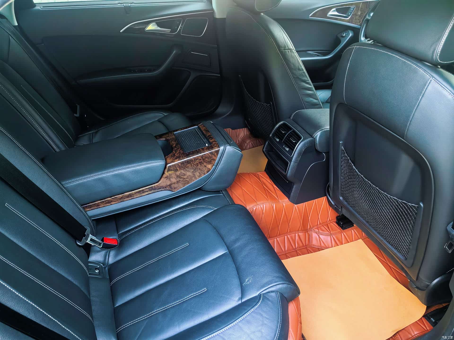 Audi A6L, 2018 8