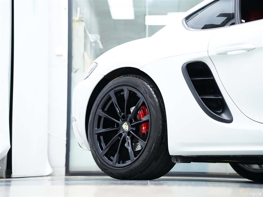 Porsche Cayman, 2021 45