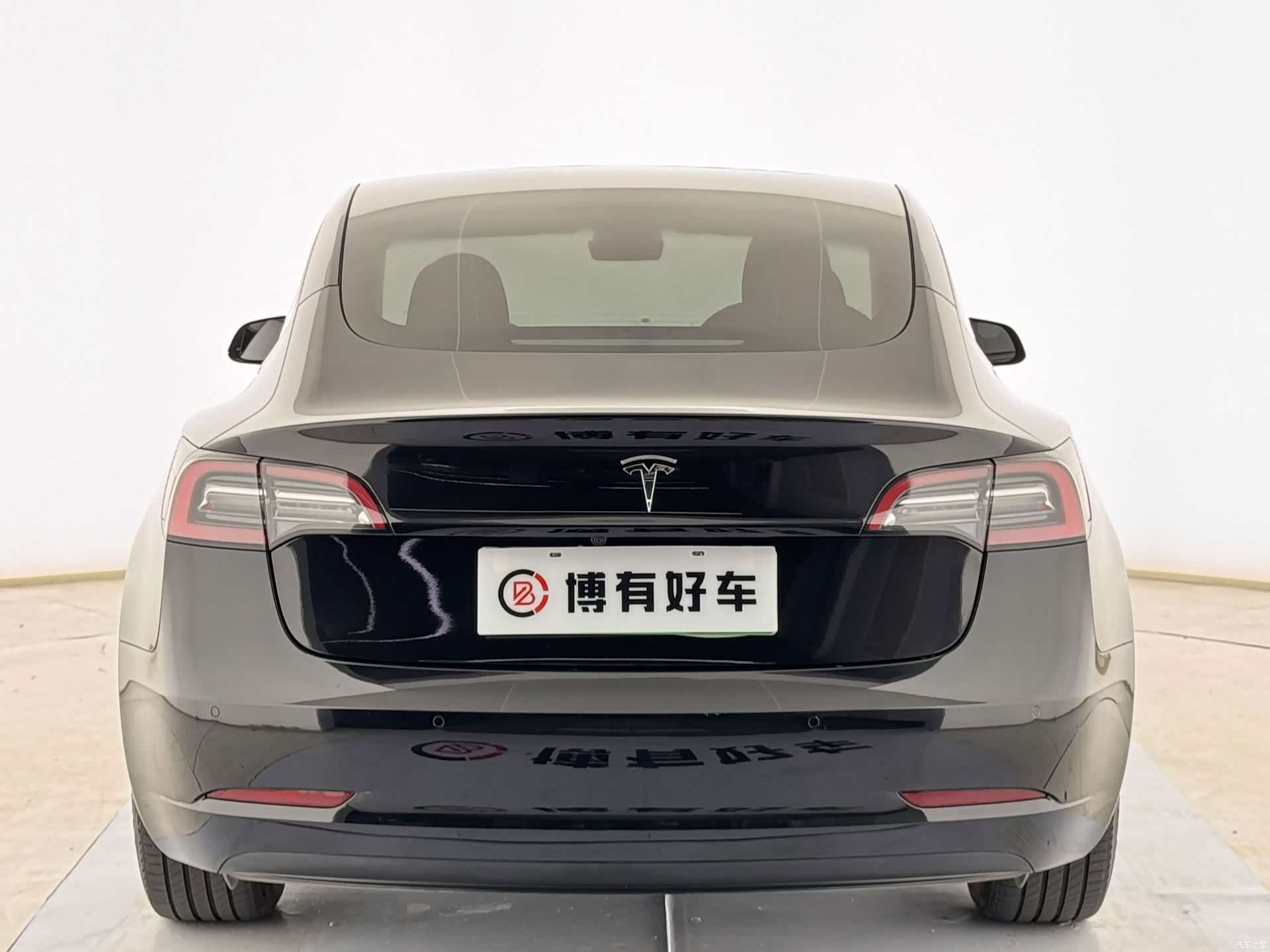 Tesla Model 3, 2023 12