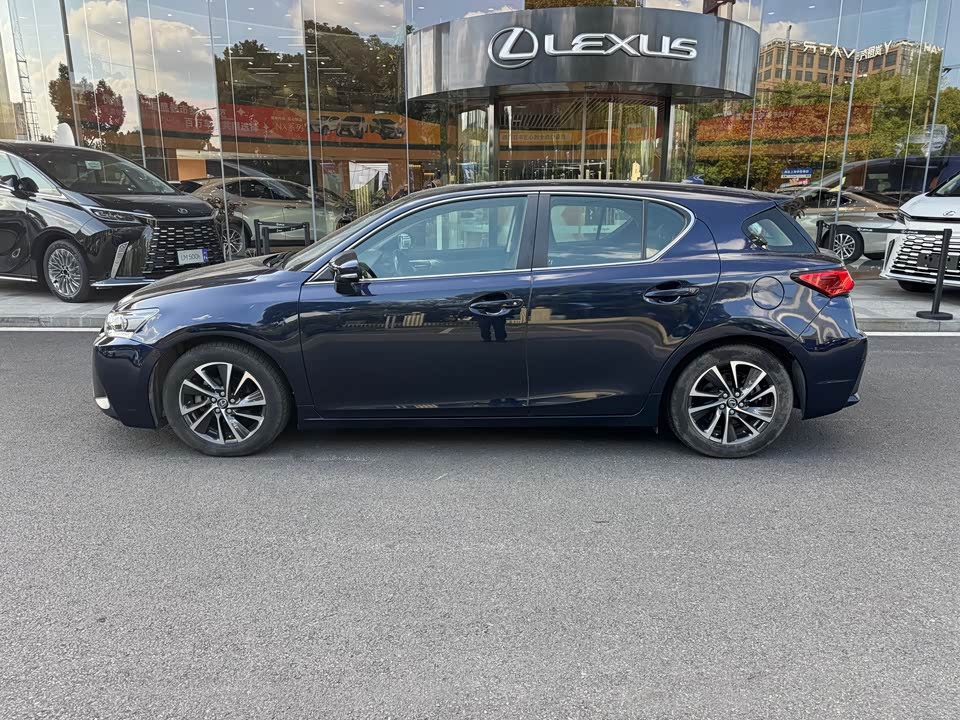 Lexus CT