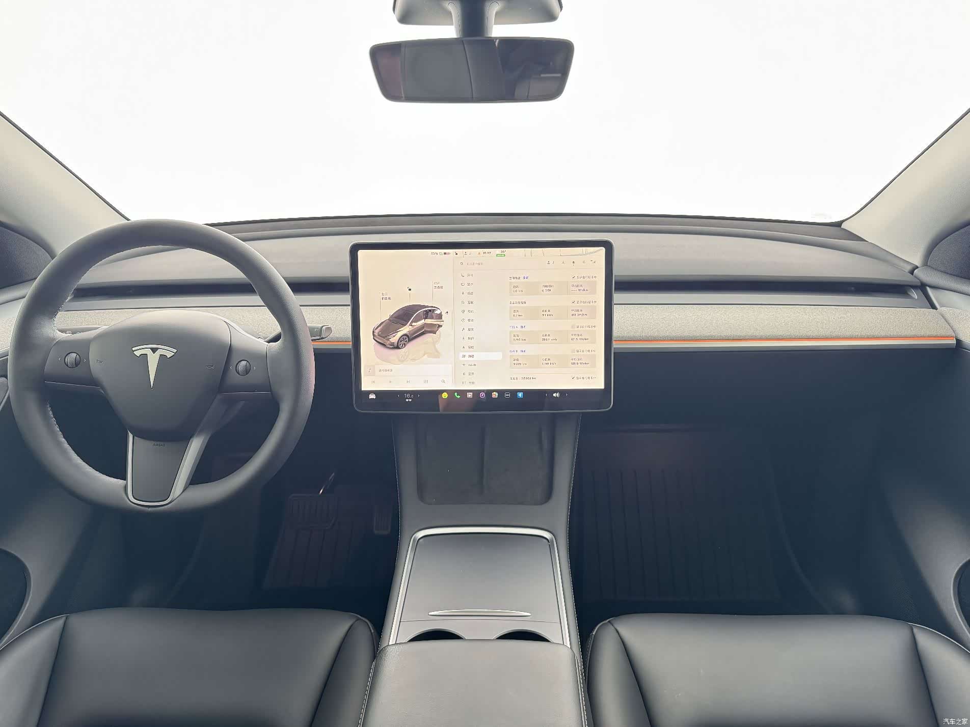 Tesla Model Y, 2024 12