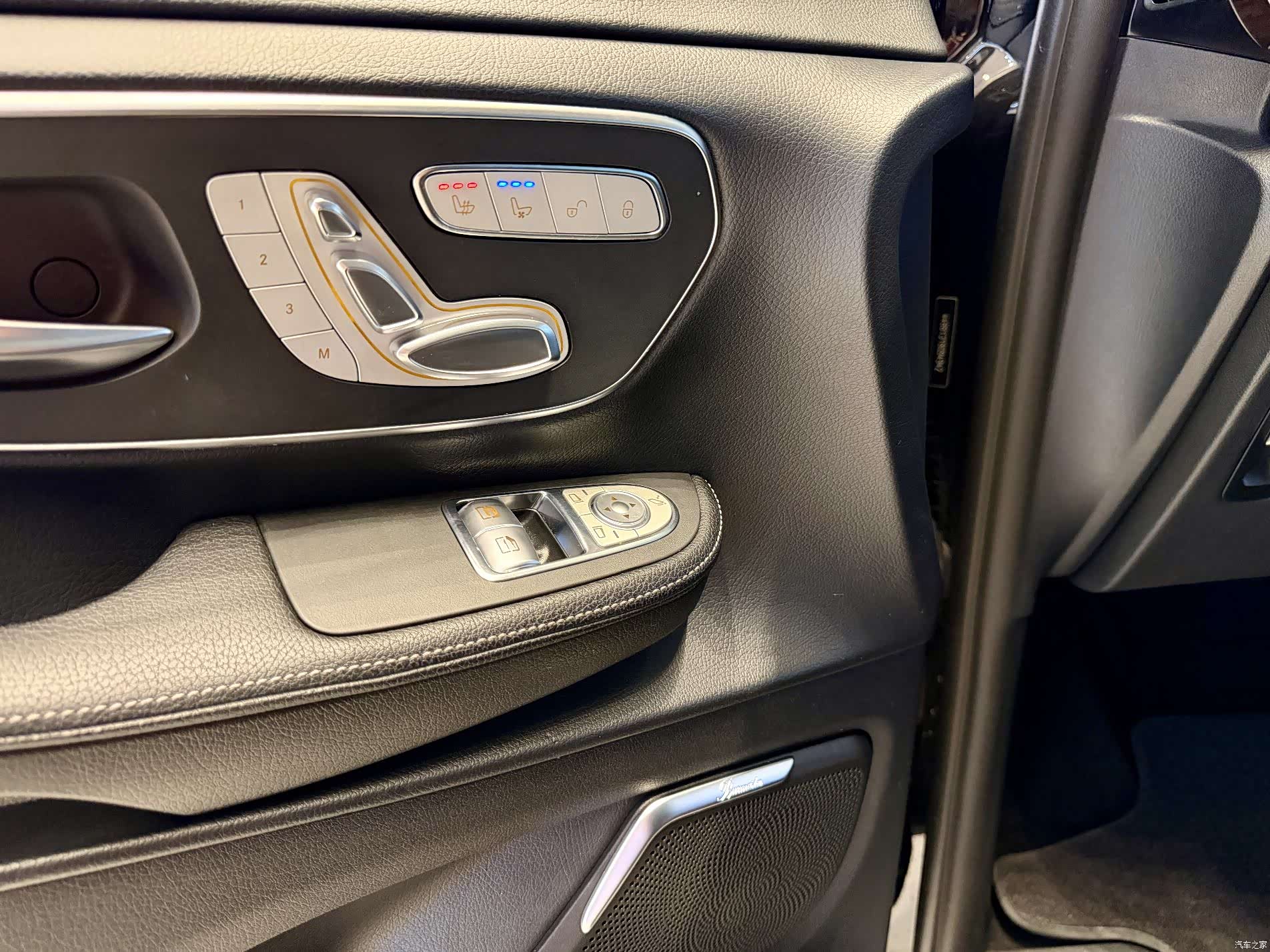 Mercedes-Benz V-Class, 2020 4