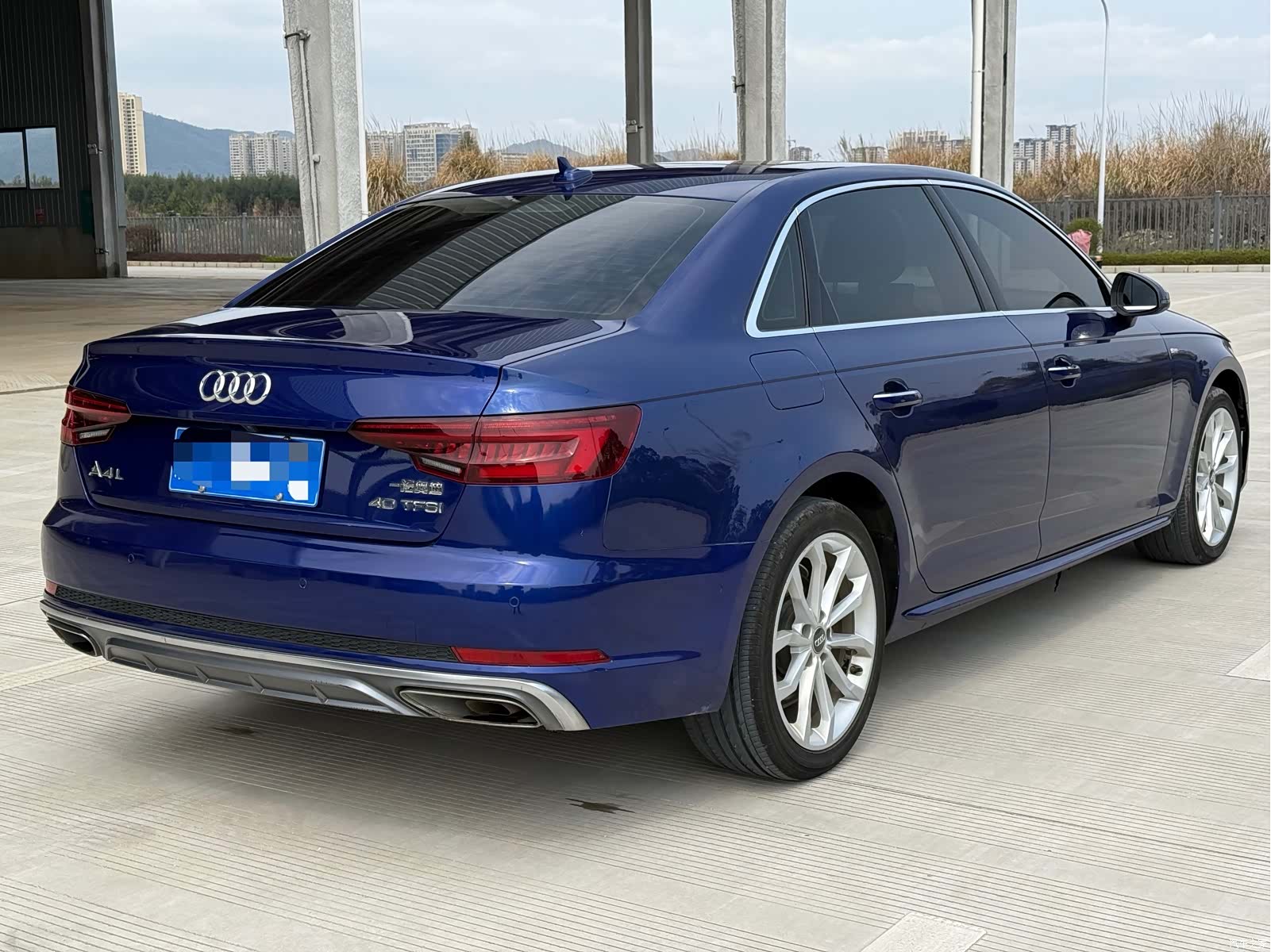 Audi A4L, 2019 6