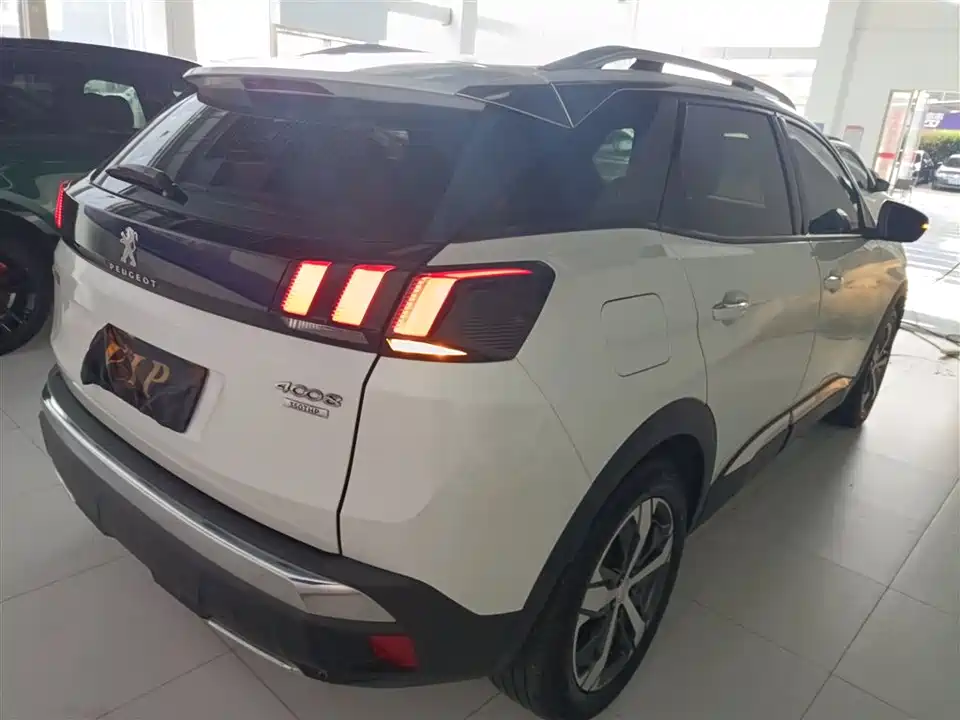 Peugeot 4008