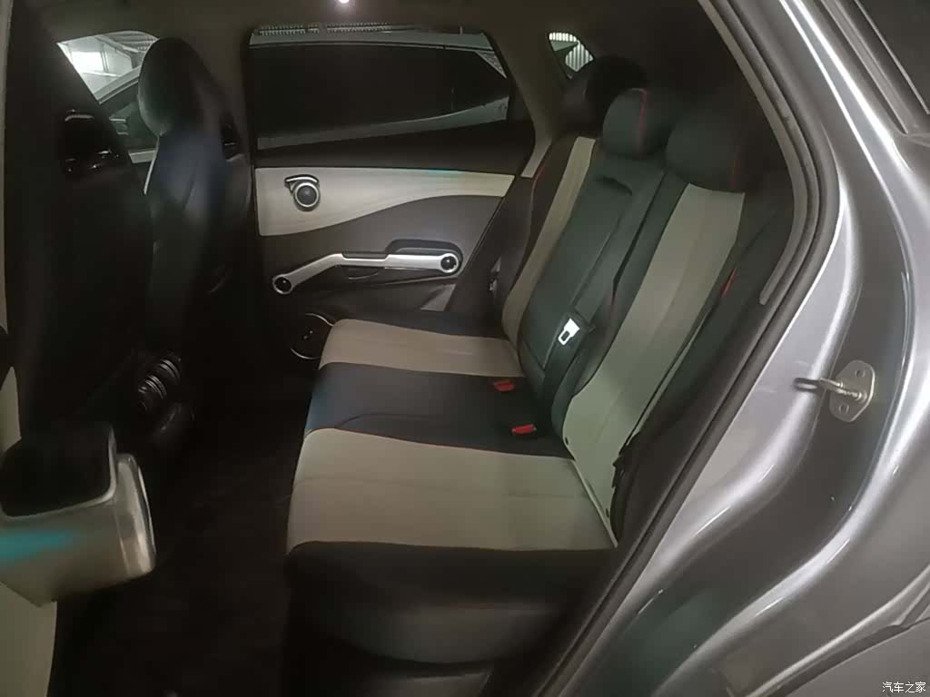 BYD Yuan, 2023 17