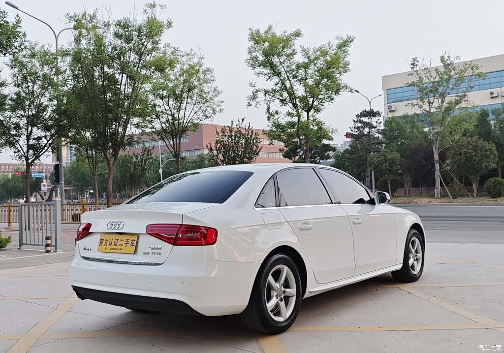 Audi A4L, 2013 2