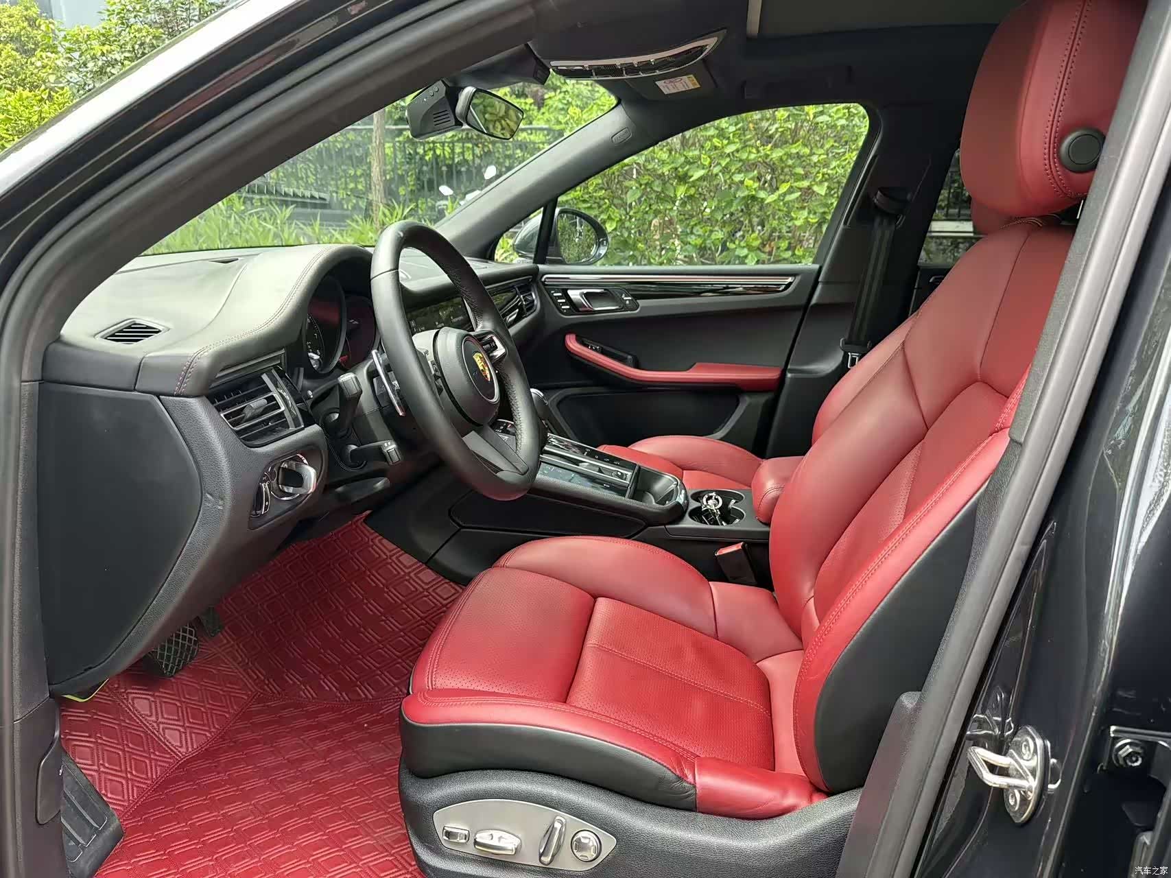 Porsche Macan, 2022 4