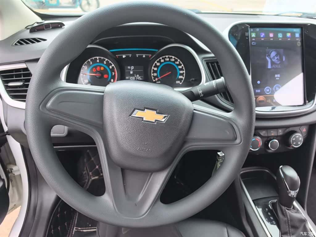 Chevrolet 320, 2018 11