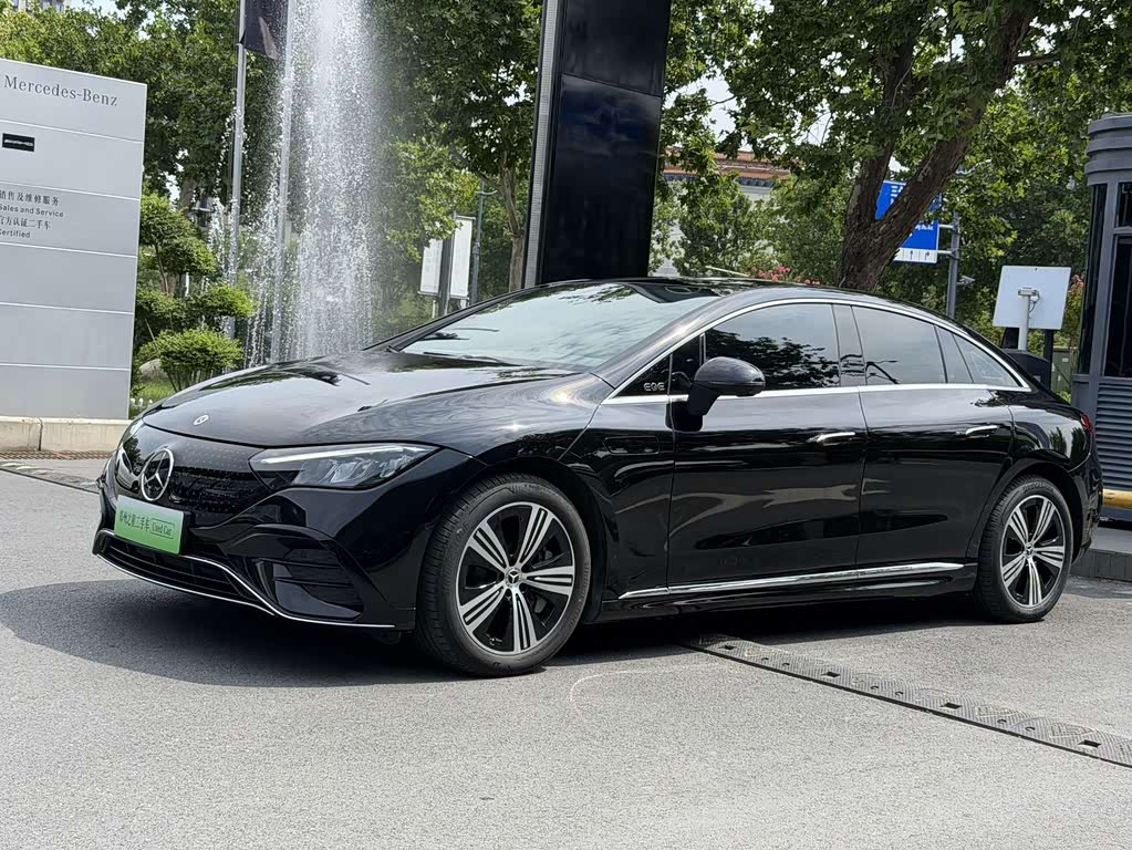 Mercedes-Benz EQE