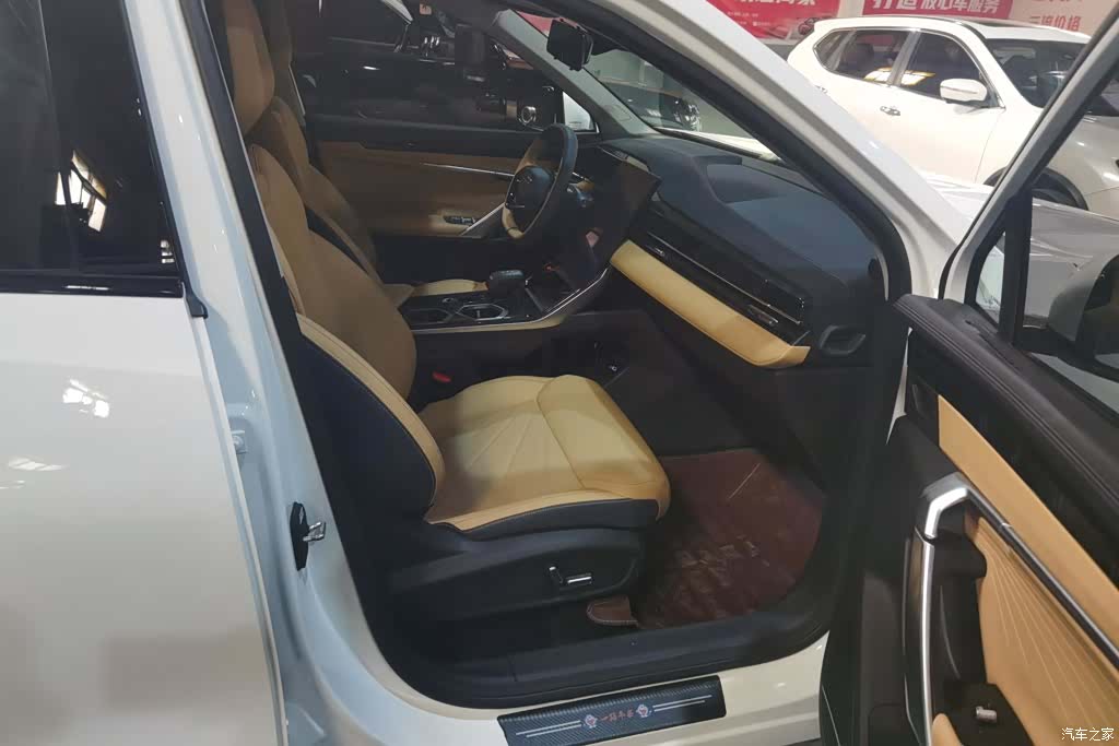 Geely Boyue, 2024 8
