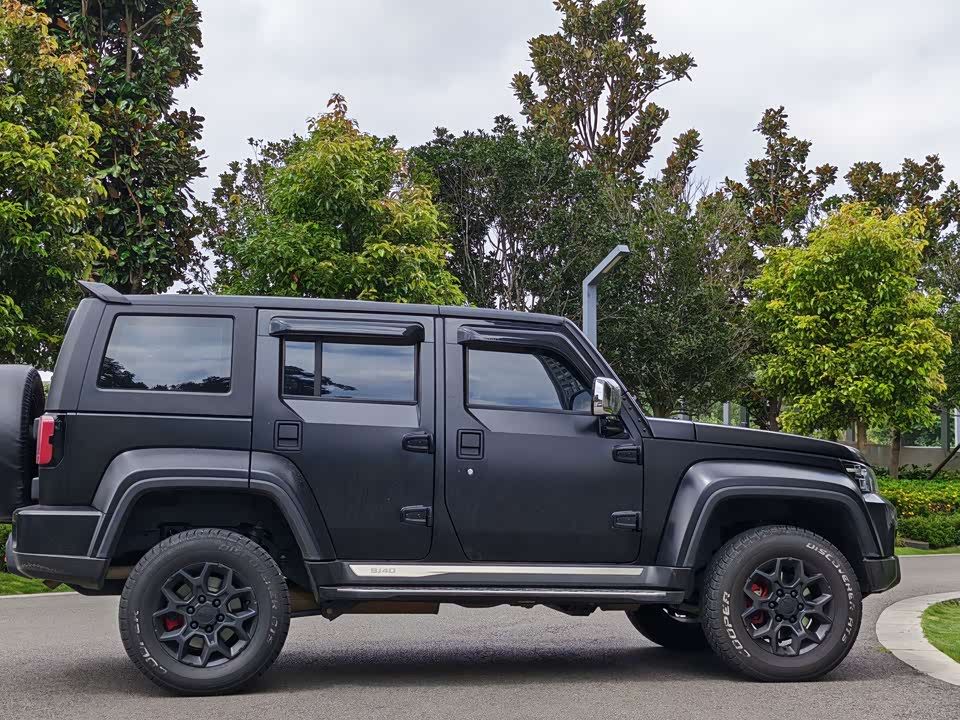 Beijing BJ40