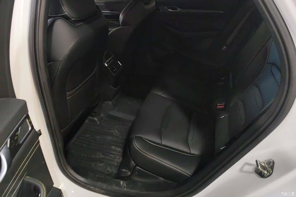 Geely Preface, 2023 11