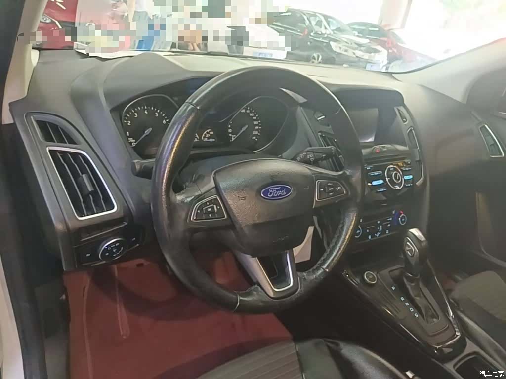 Ford Focus, 2017 11