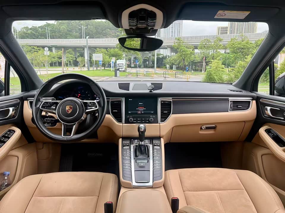 Porsche Macan Porsche Macan