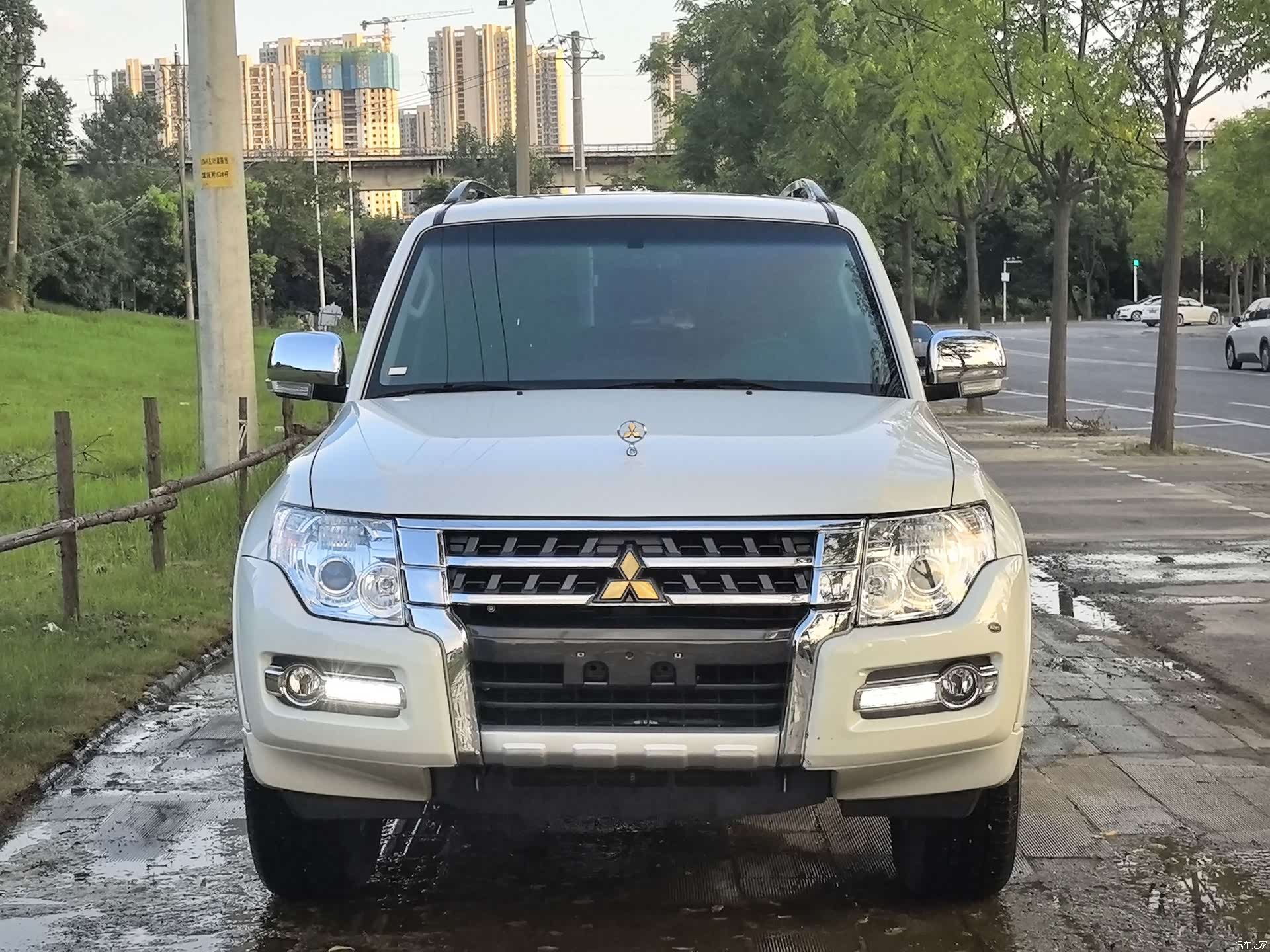 Mitsubishi Pajero, 2025 7