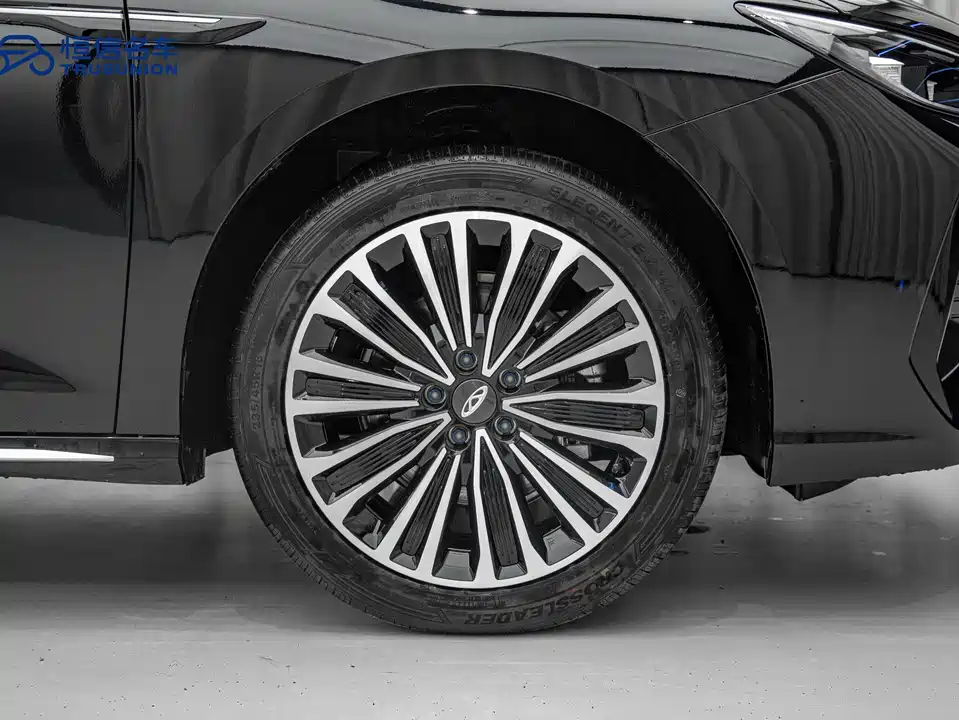 Chery Fulwin Fengyun A8L