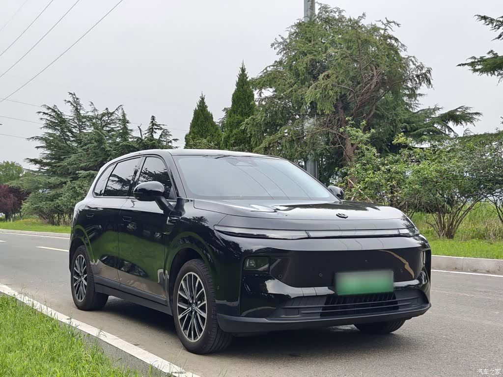Leapmotor B10, 2025 25