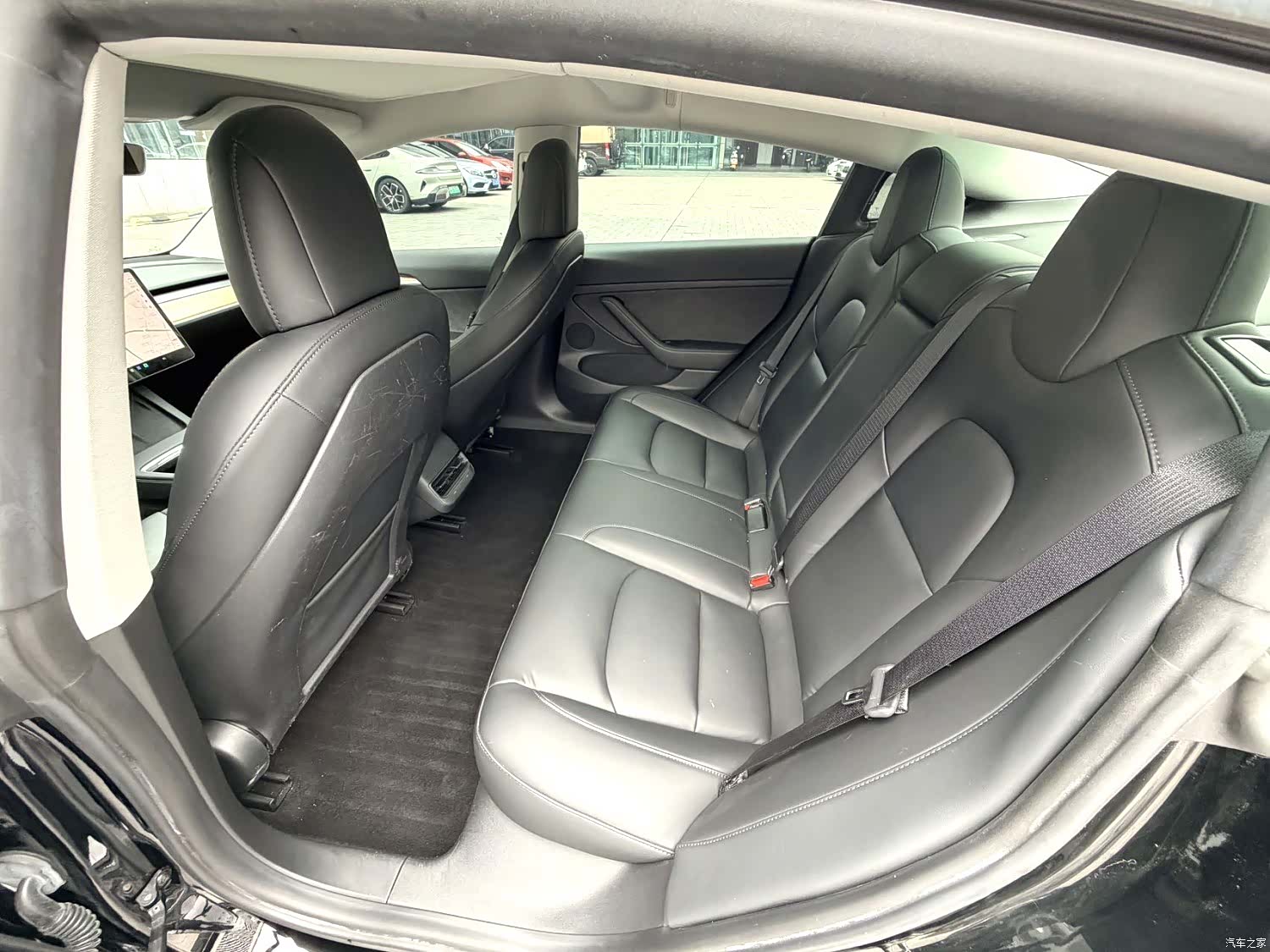 Tesla Model 3, 2021 все фото