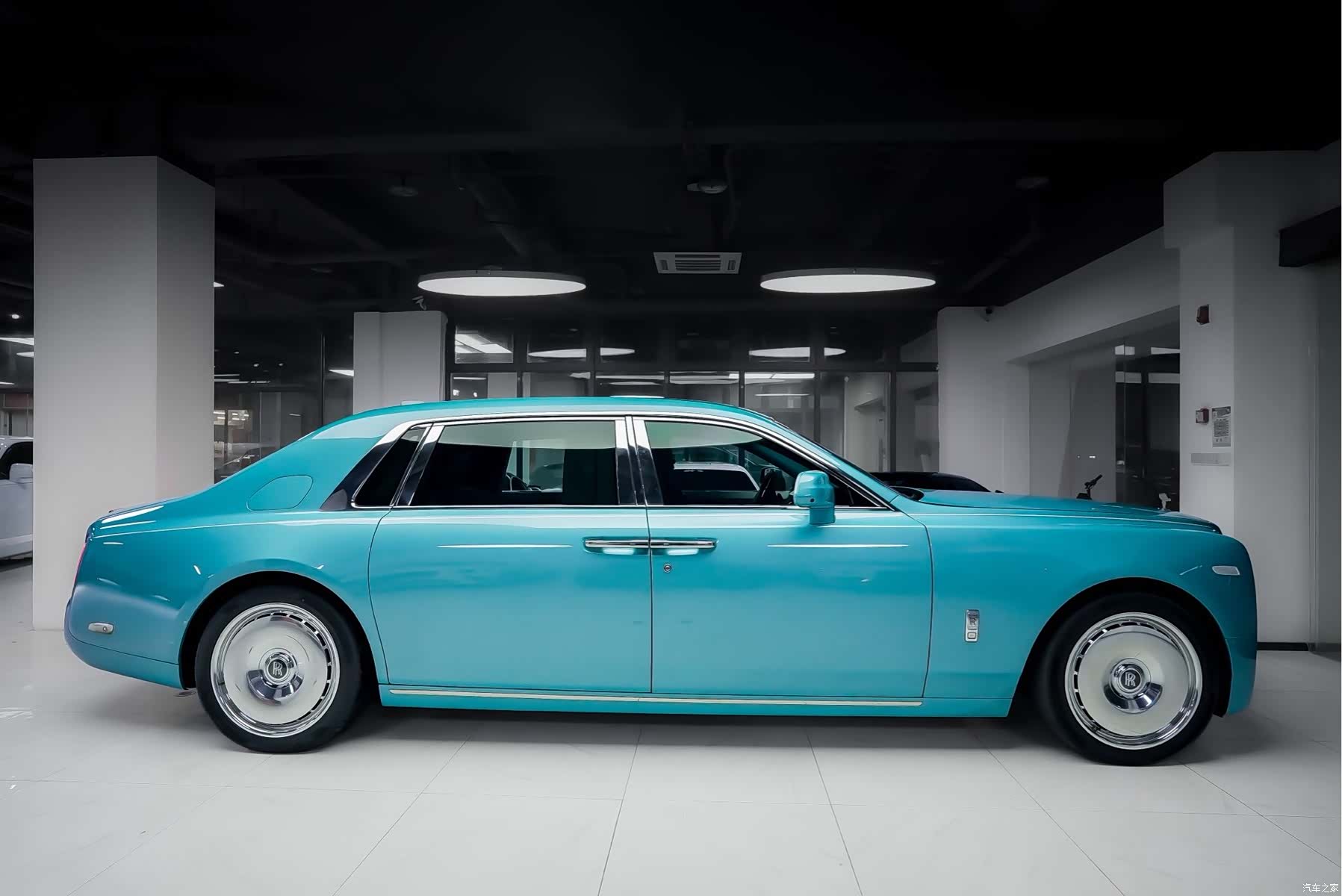 Rolls-Royce Phantom, 2020 7