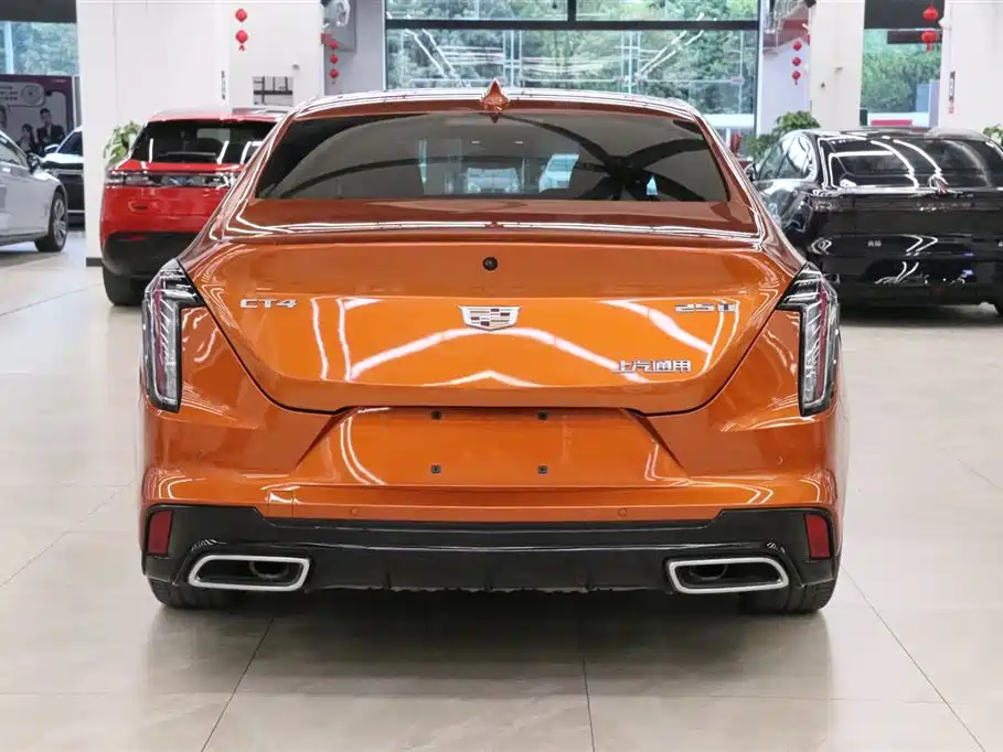Cadillac CT4