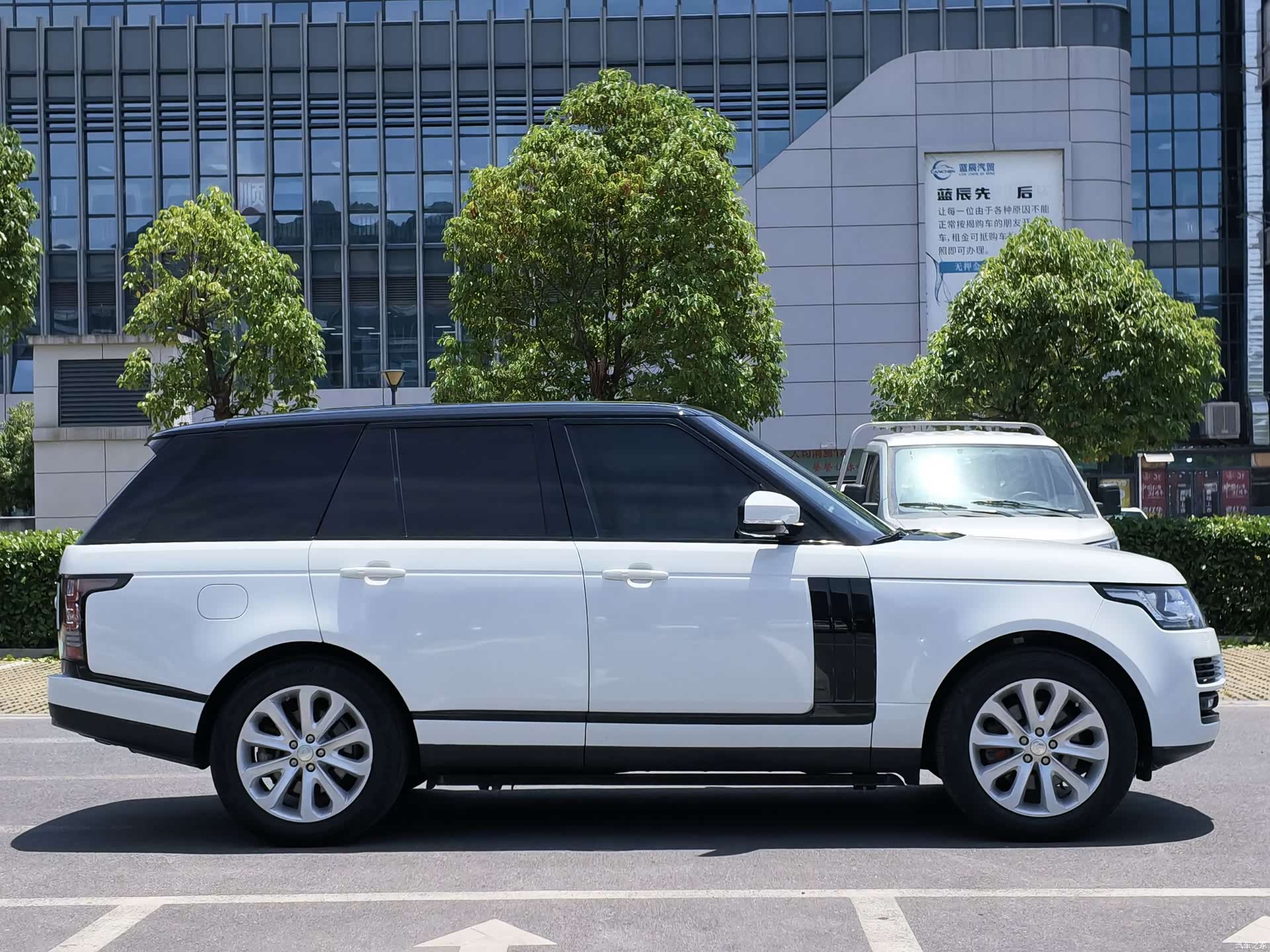 Land Rover Range Rover, 2014 10