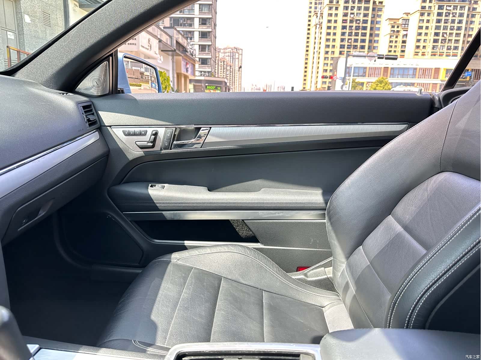 Mercedes-Benz E-Class, 2011 13