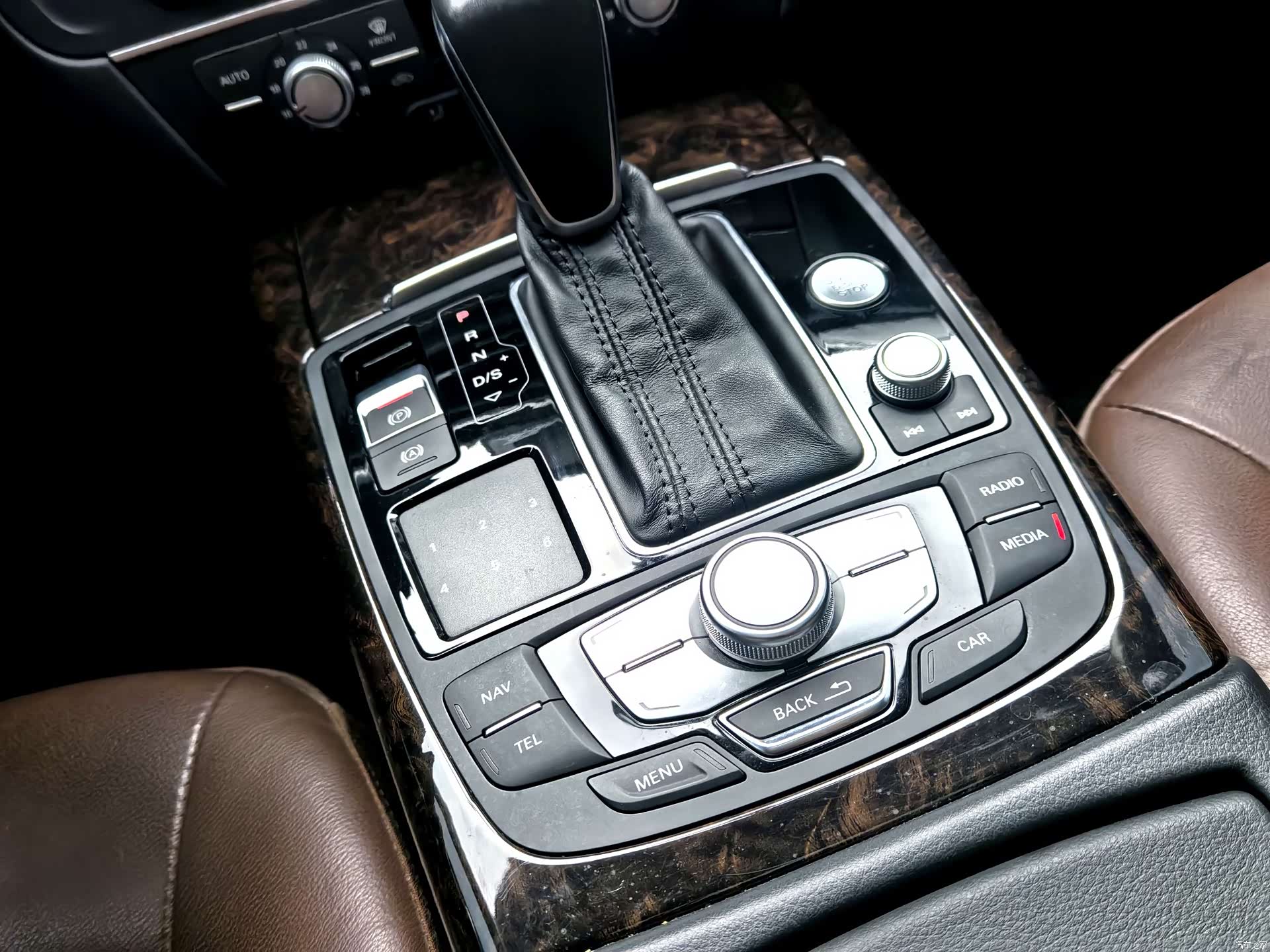 Audi A6L, 2018 10