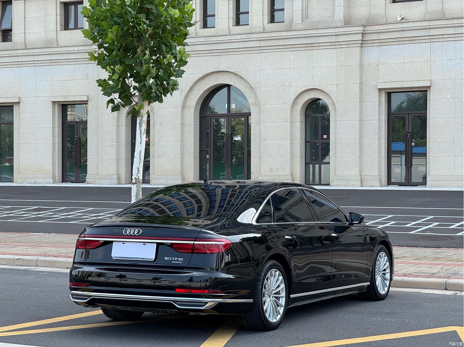 Audi A8L, 2020 14