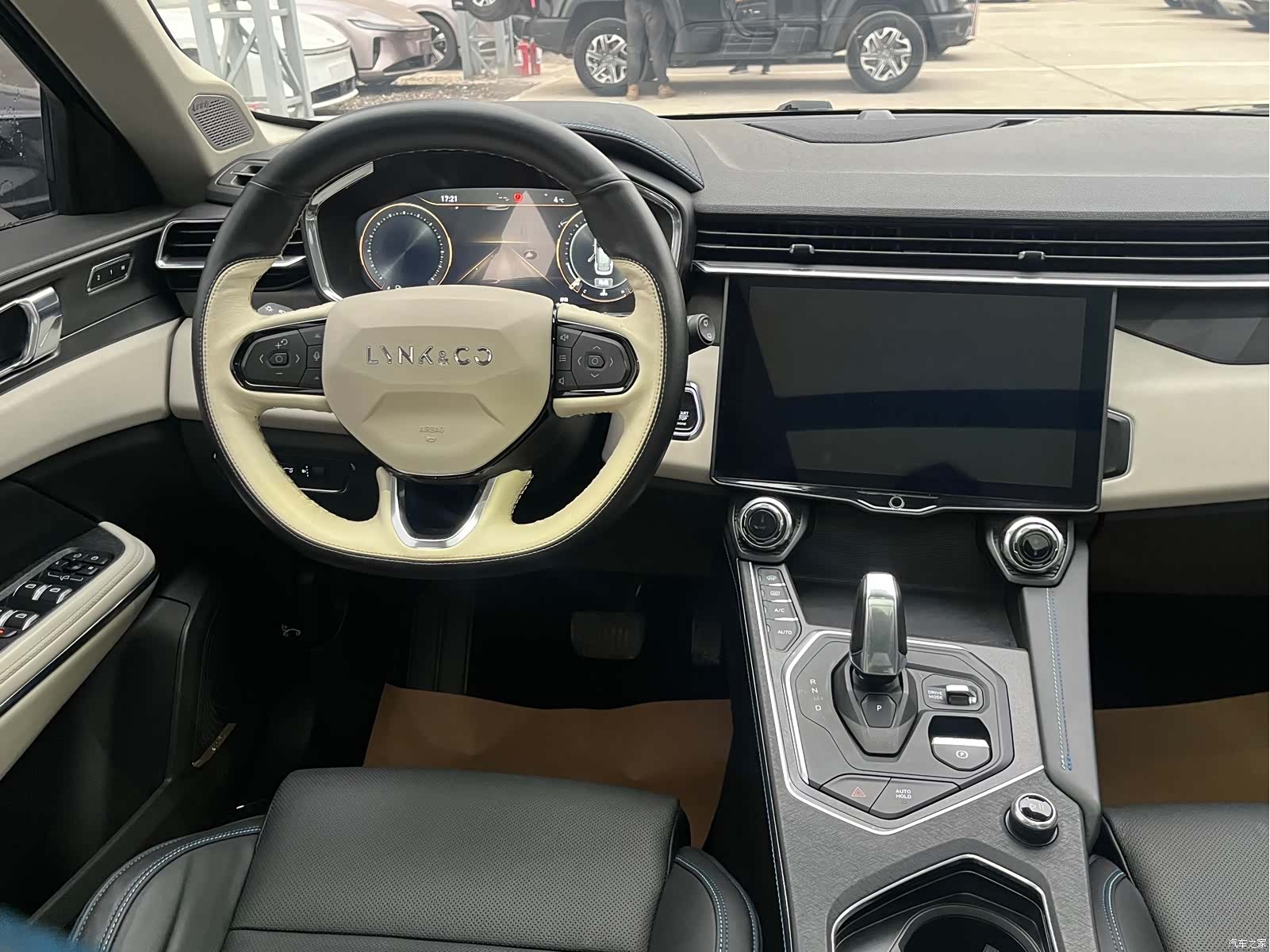 Lynk & Co 01, 2022 10