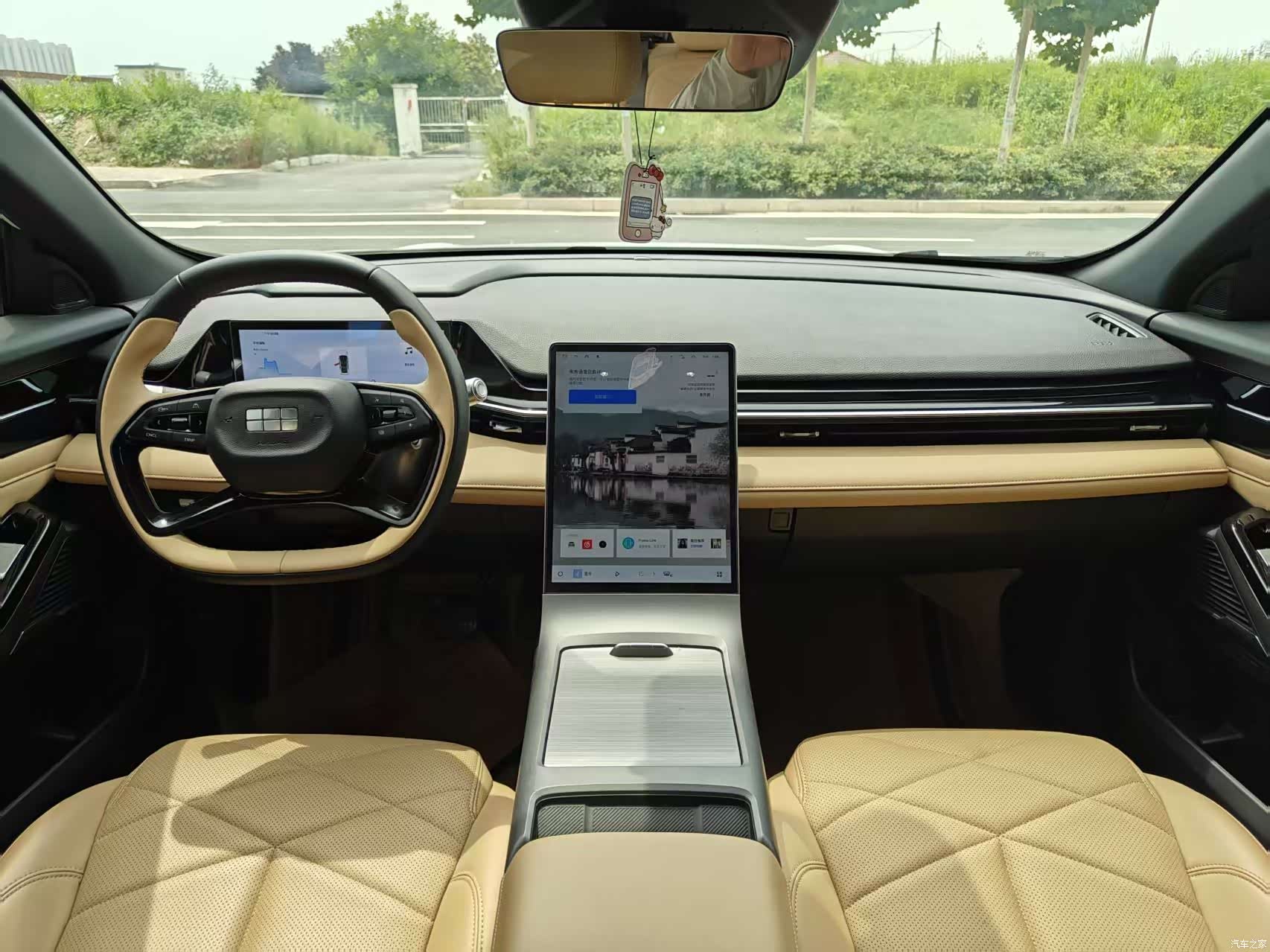 Geely Galaxy L6, 2024 9