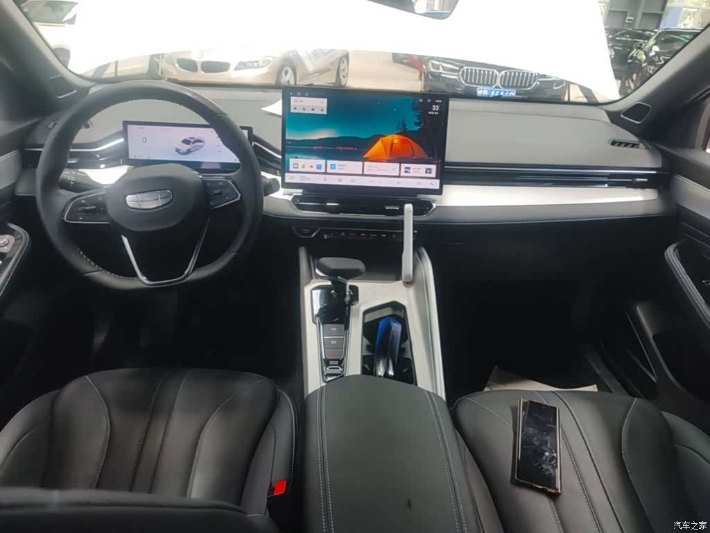 Geely Preface, 2025 10