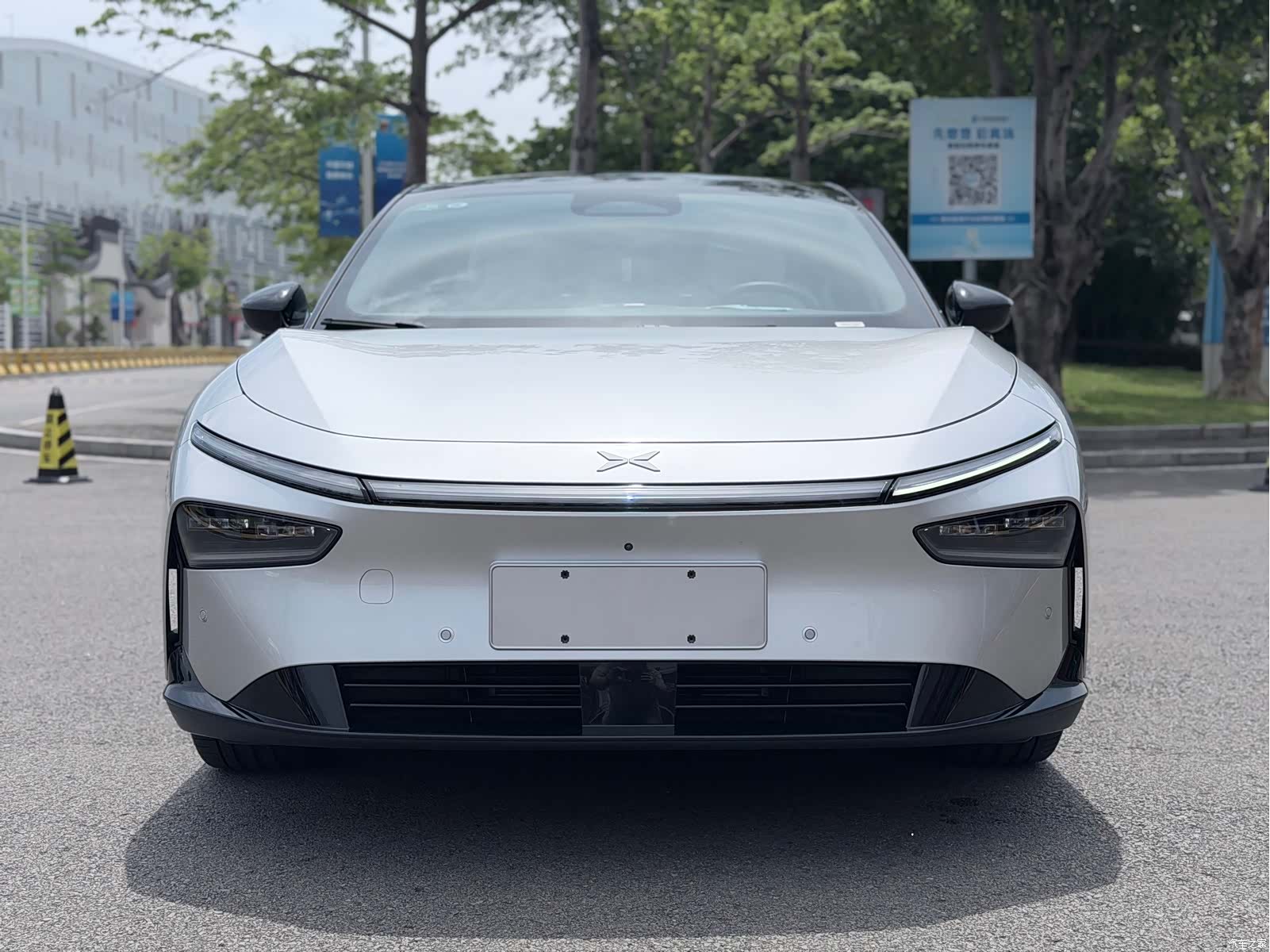 Xpeng P7, 2025 2