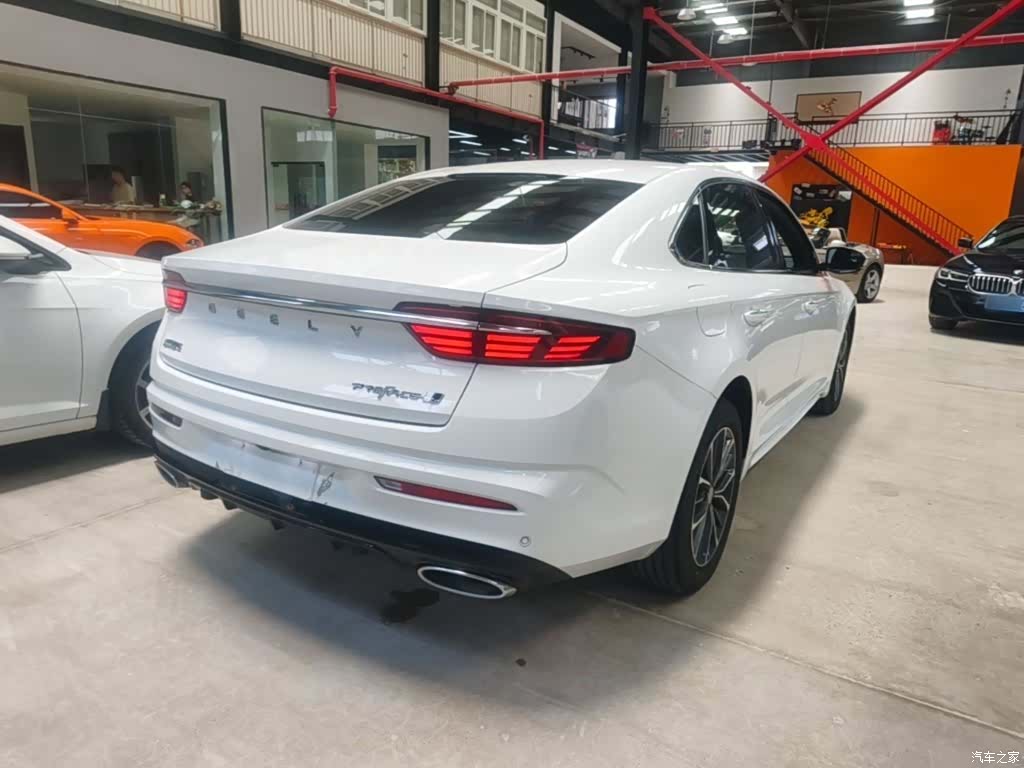 Geely Preface, 2025 7