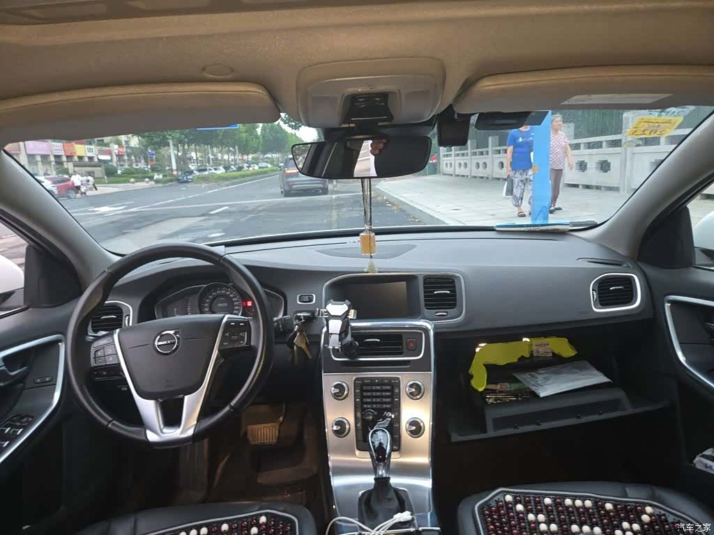 Volvo S60, 2019 6