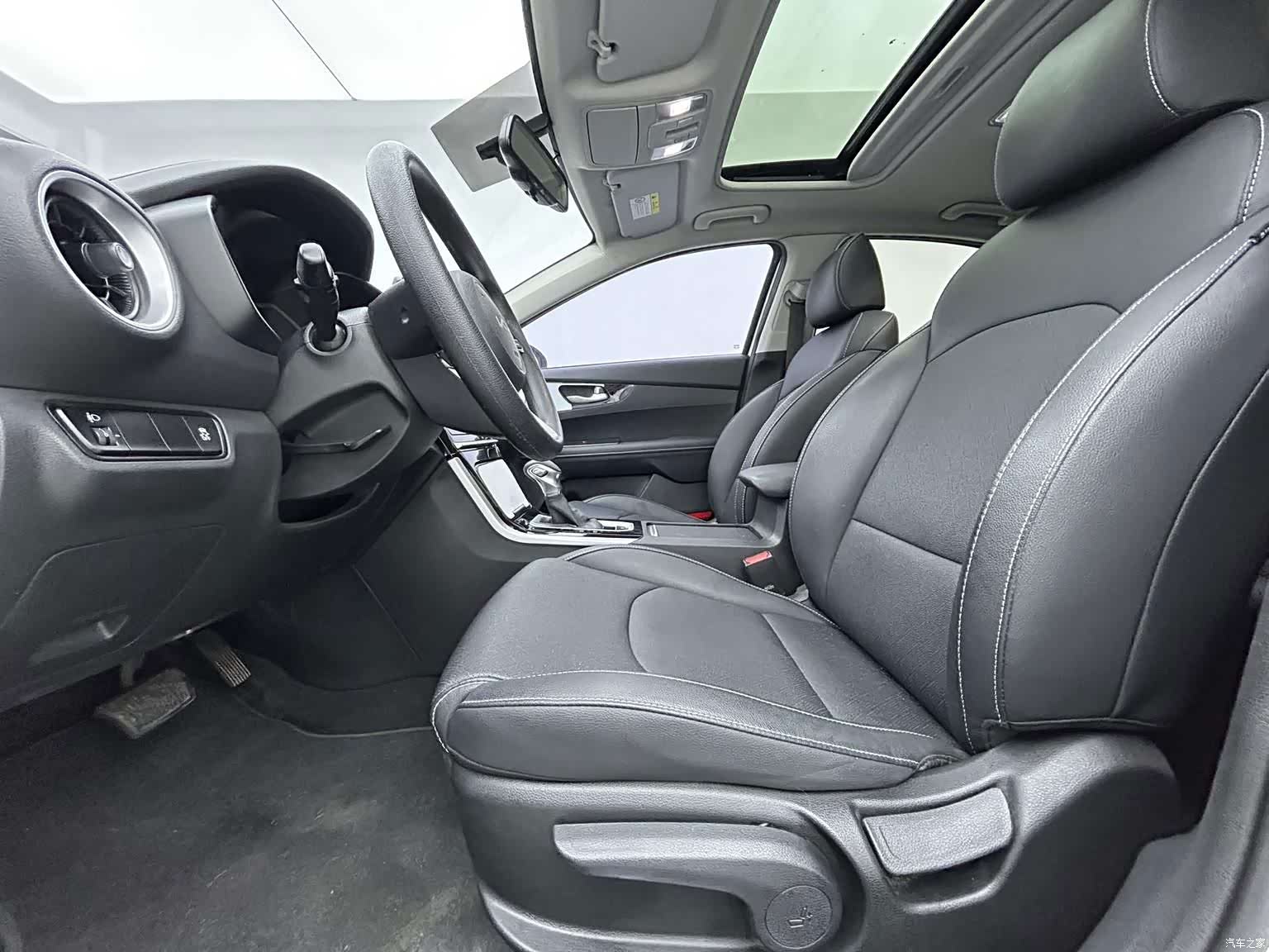 Kia K3, 2022 11