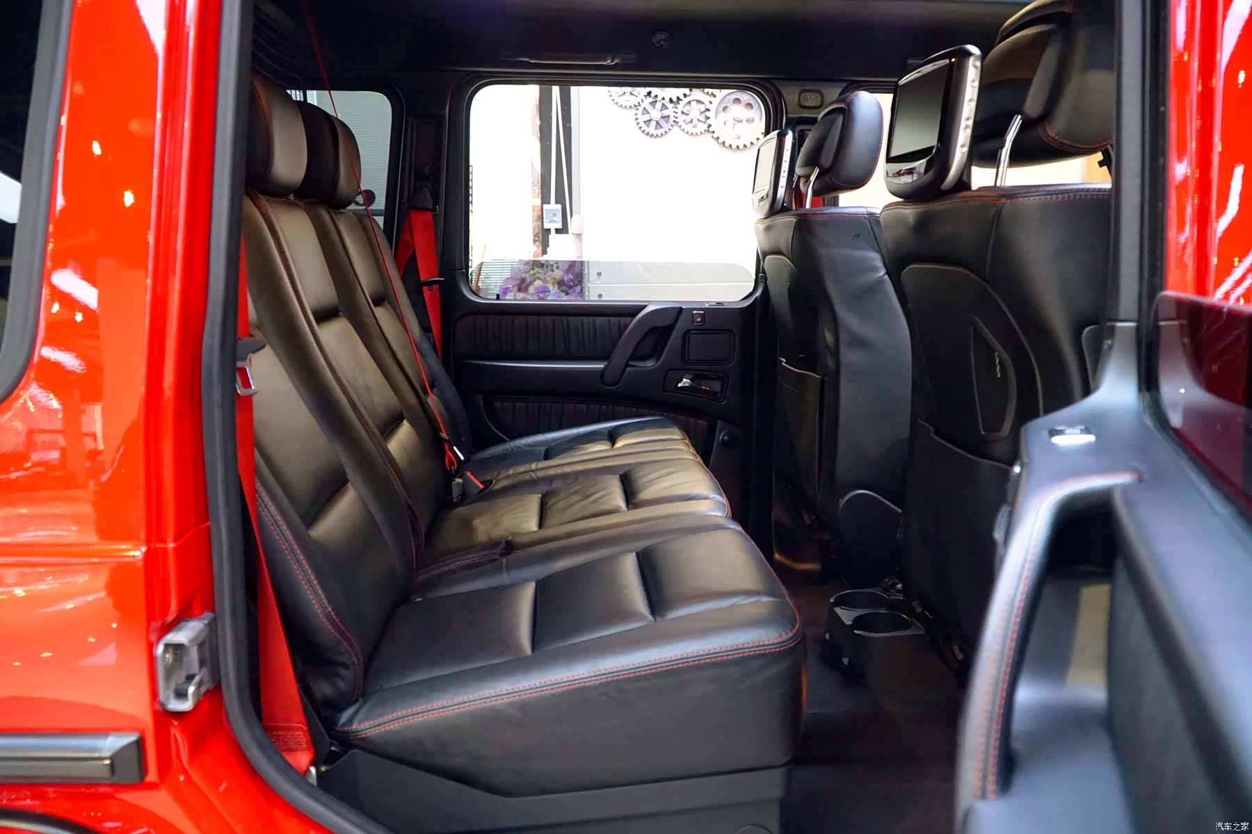 Mercedes-Benz G-Class, 2018 11