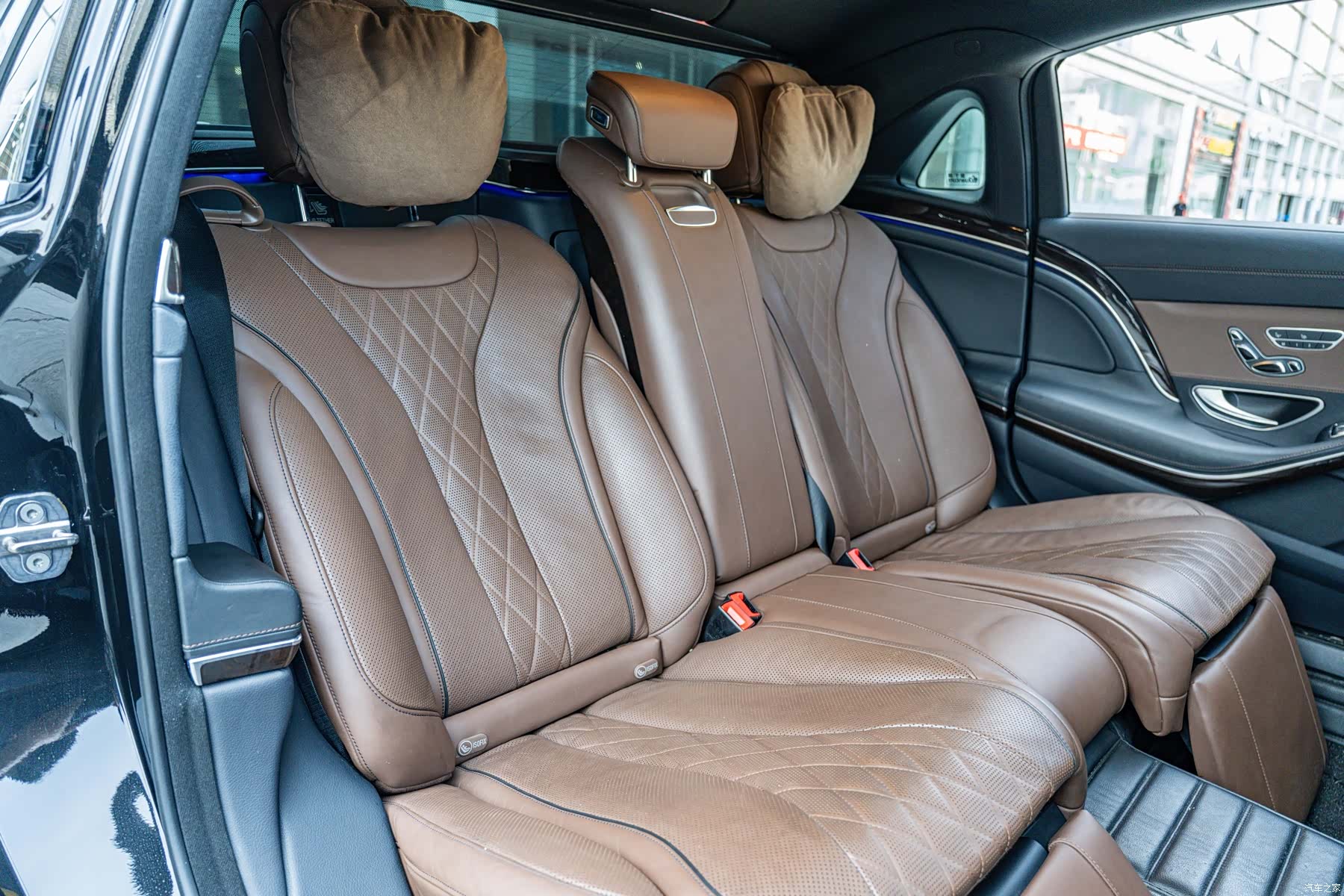 Maybach S-Class, 2020 10