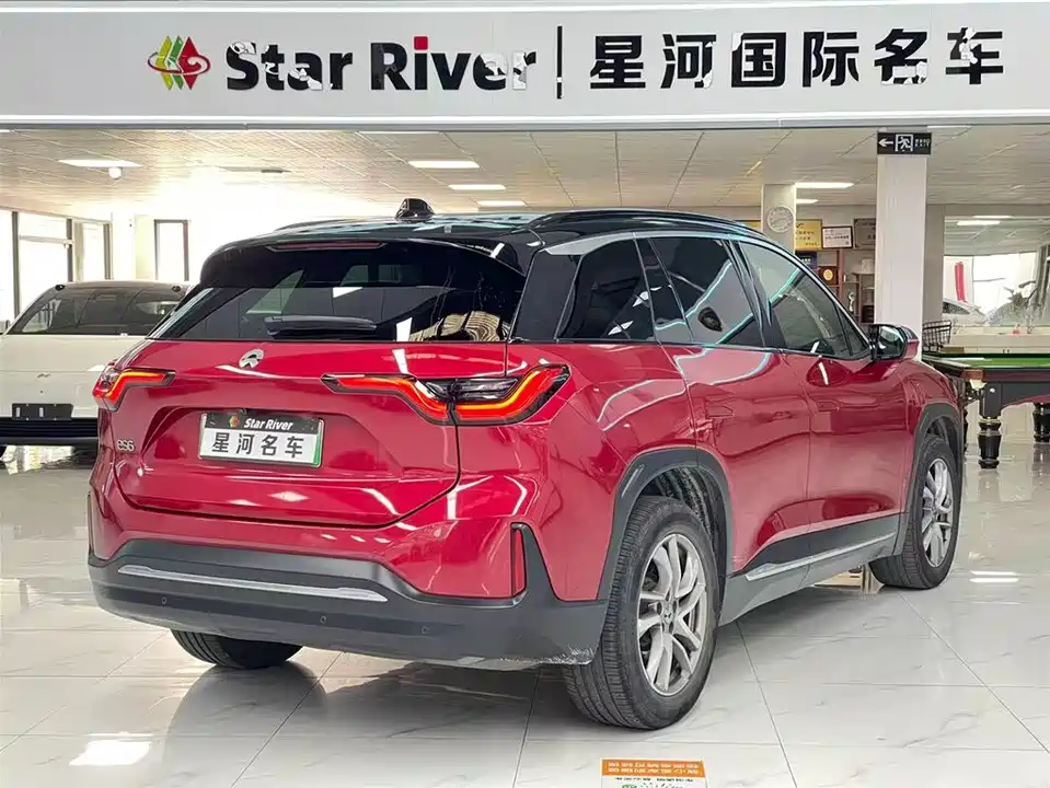 NIO ES6