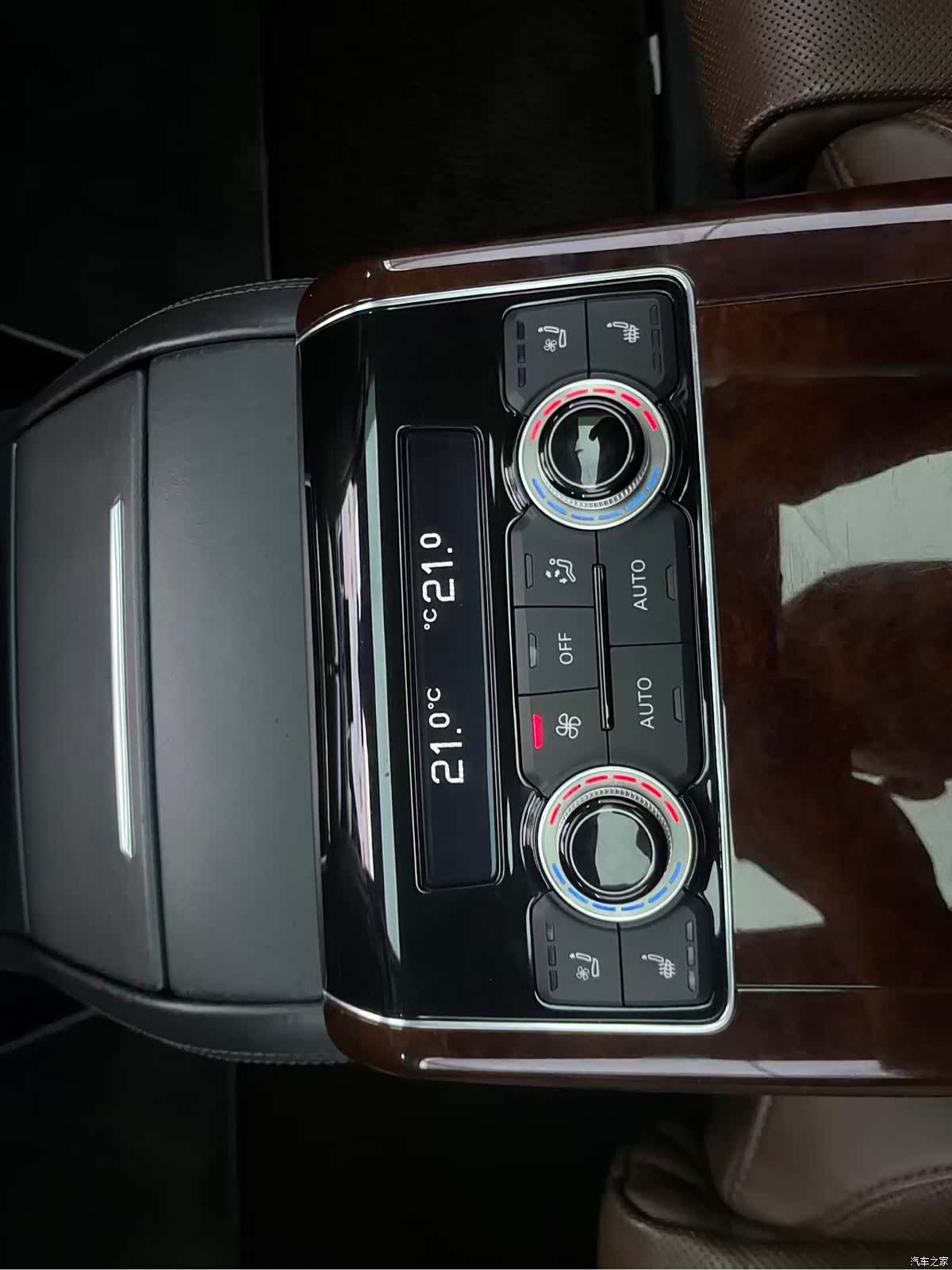 Audi A8L, 2012 7