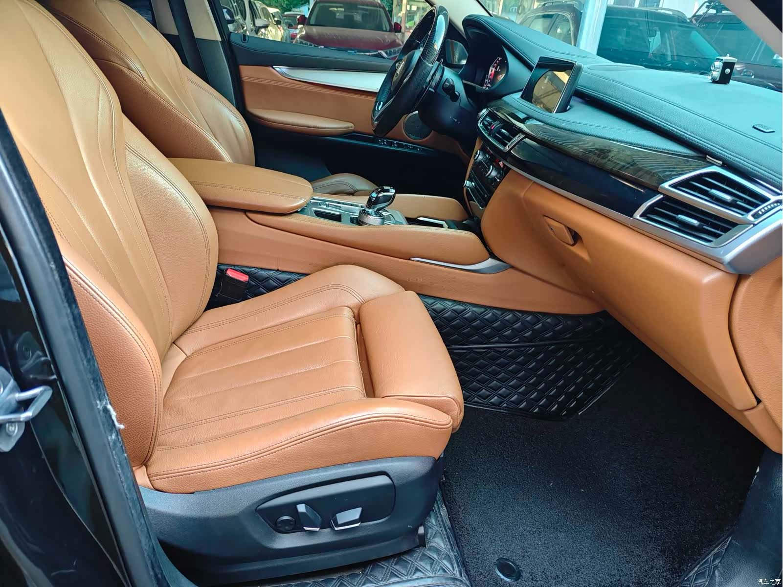 BMW X6, 2018 6