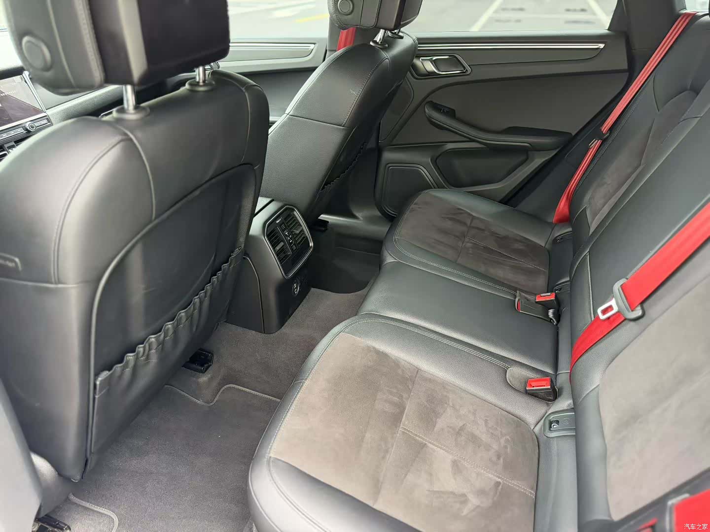 Porsche Macan, 2022 7