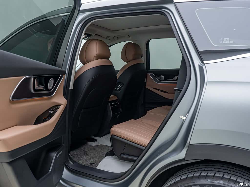Chery Tiggo 8, 2024 19