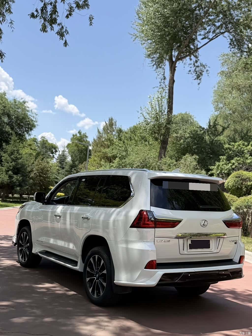 Lexus LX, 2016 все фото