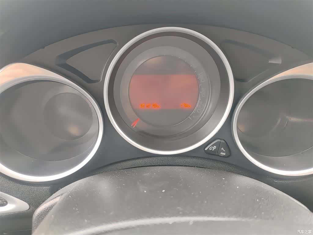 Citroen C4, 2016 11